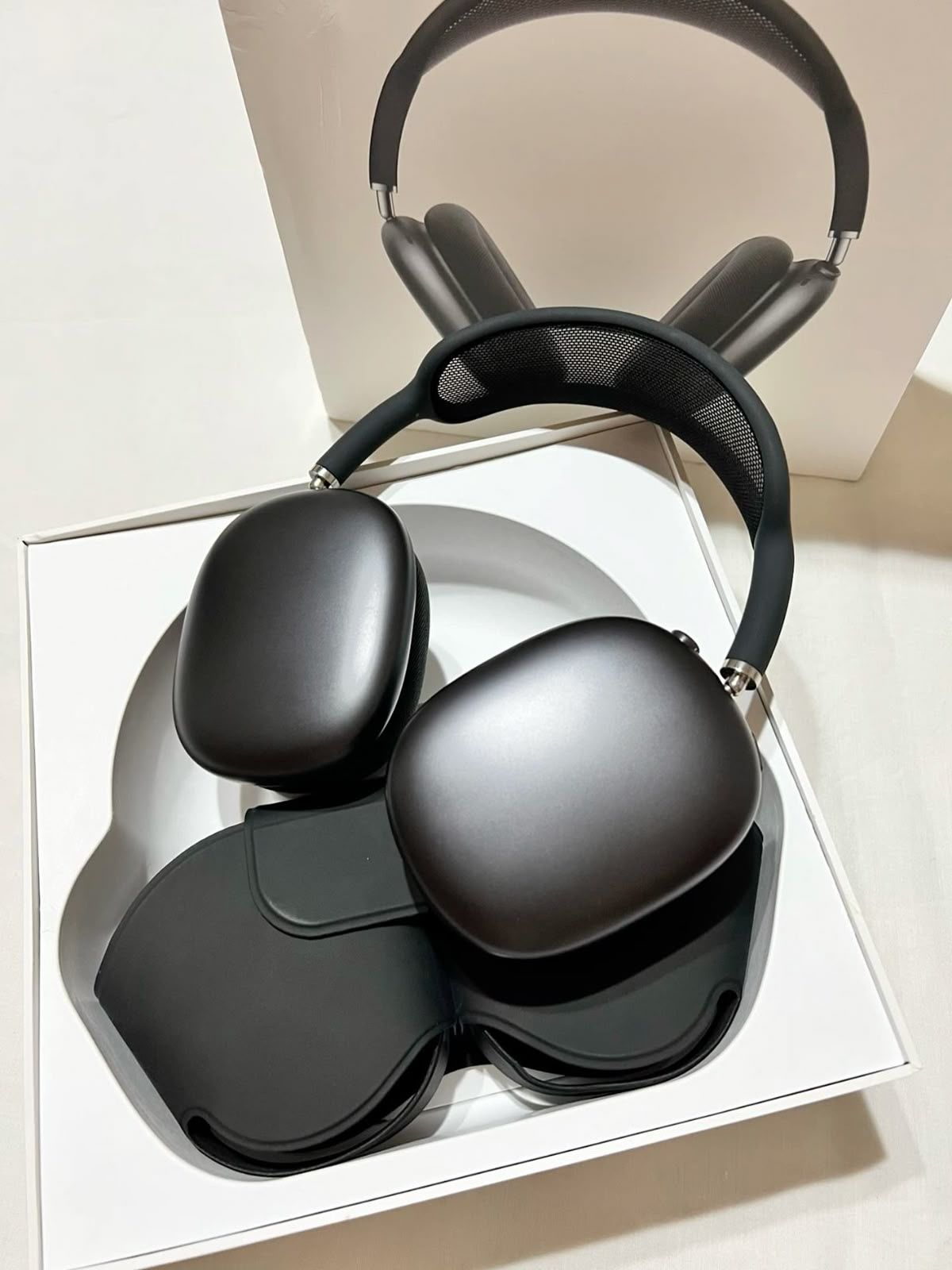 AirPod Max (black)
