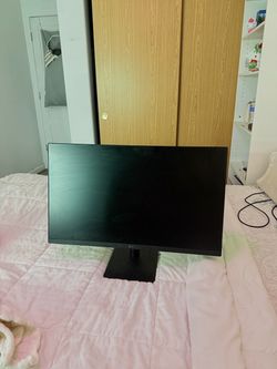 LG 24” monitor 60 Hz