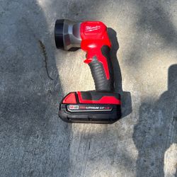 Milwaukee LED Work light + Battery 