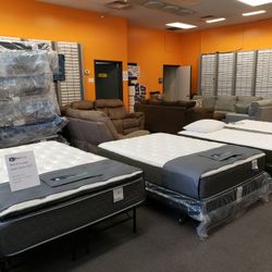 Mattress Sale Clearing Out Before Our Move