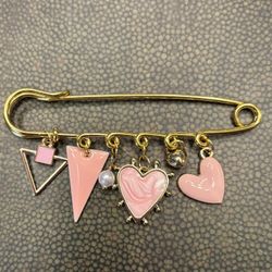 New Cute Pink And Gold Brooch, Safety Pin With Pearl Accent Triangles