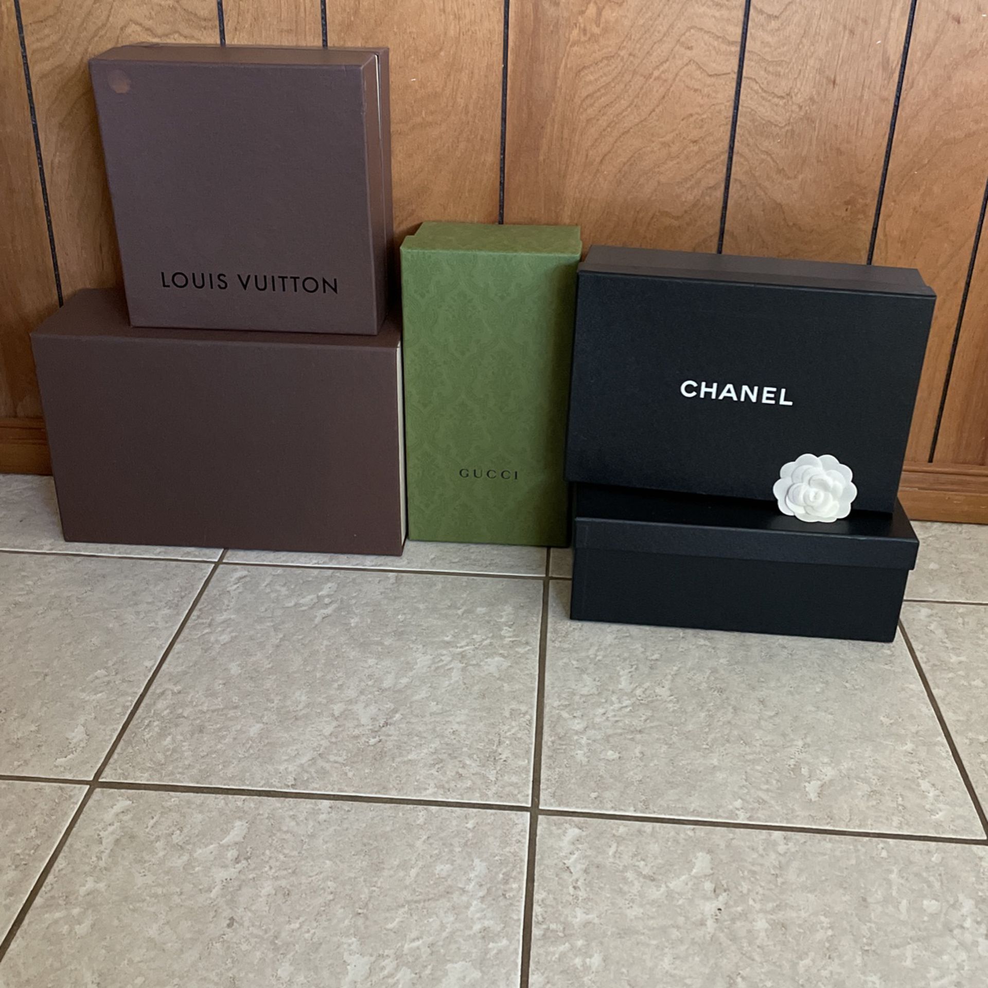Chanel And Louis Vuitton Shoe And Hand Bah Box