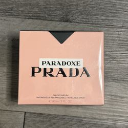 Prada Perfume 