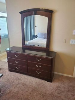 6 drawer dresser with mirror