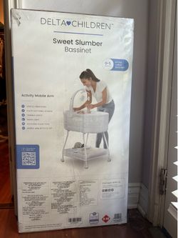Brand New Baby Bassinet