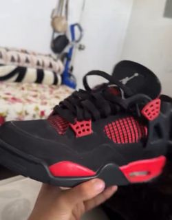 Red Thunder 4s