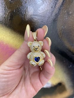 10k BEAR CHARM 