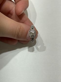 10k Gold Infinity Ring
