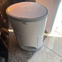 Diaper Genie 