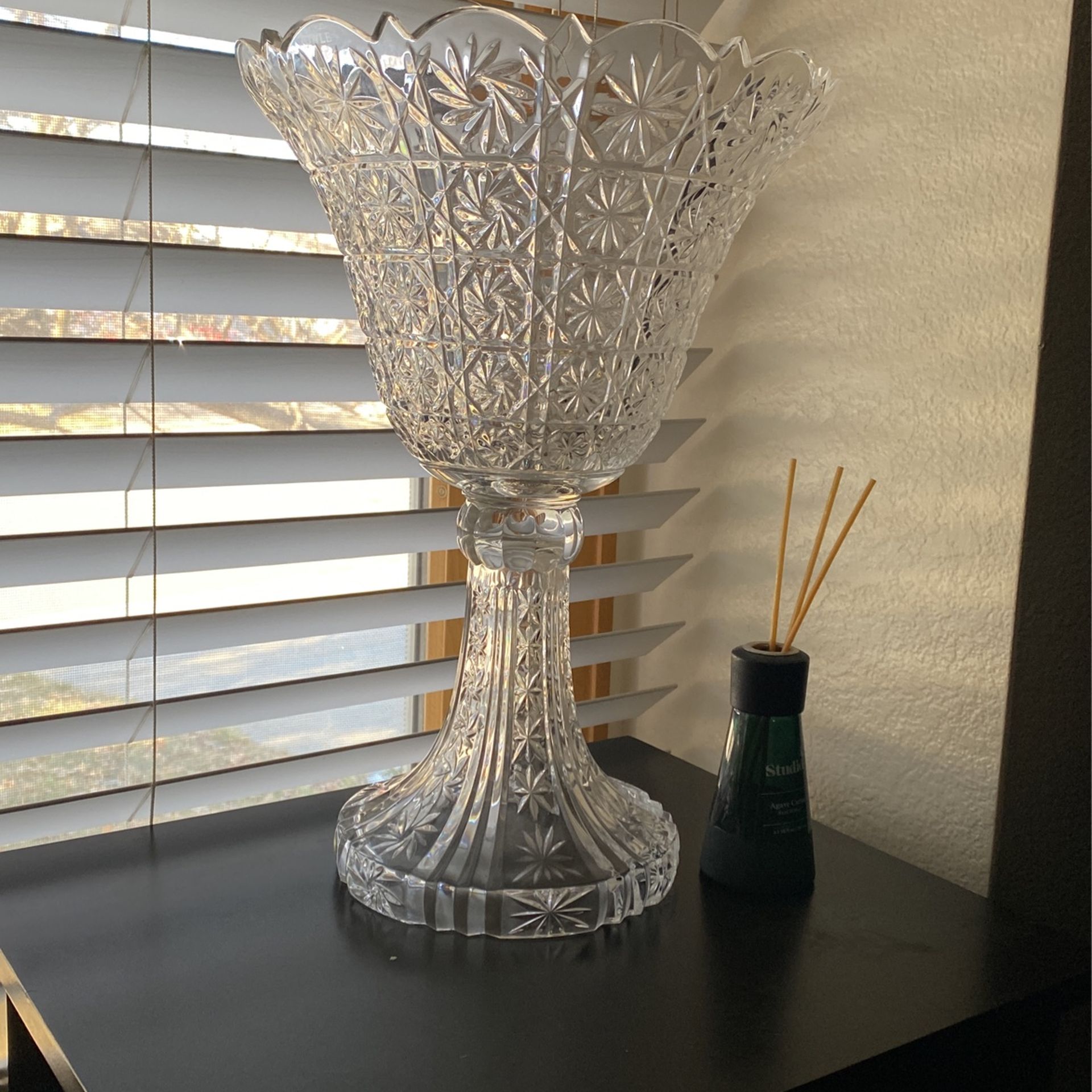 Towle Crystal Table Piece