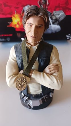 STAR WARS BUST