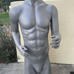 Mannequin for Sale in Lakeland, FL - OfferUp