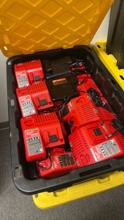 Milwaukee M12 and M18 12-Volt/18-Volt Lithium-Ion Multi-Voltage Battery Charger WHOLESALE