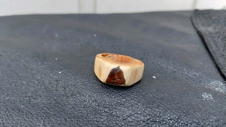 Madrona red obsidian stone inlay ring