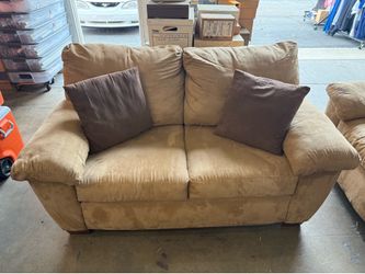 Tan Suede Loveseat with Pillows