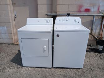 Washer And Dryer Set Both Are In Great Working Condition ( Se Habla Español