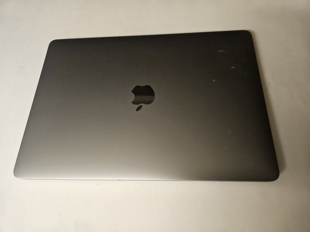 Apple Macbook Pro i5 16gb Ram 500gb SSD Drive 13" Screen w/Touchbar 2020