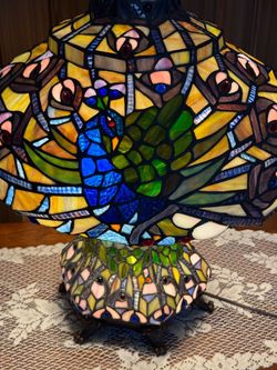 Gorgeous Tiffany Style Peacock Lamp