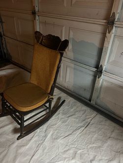 Rocking chair