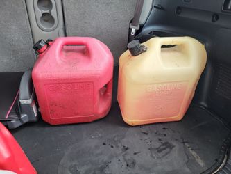 5 gal Gas cans