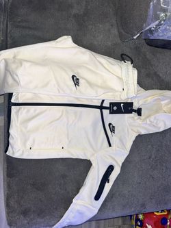 Nike Tech Full Suit Youth size L