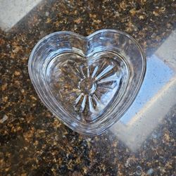 Glass Heart Shape Bowl Or Candy Dish Trinket 