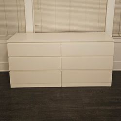 6 Drawer White Dresser 