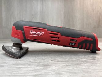 Milwaukee Tools 2790-20 Jobsite Radio (A1D032082)