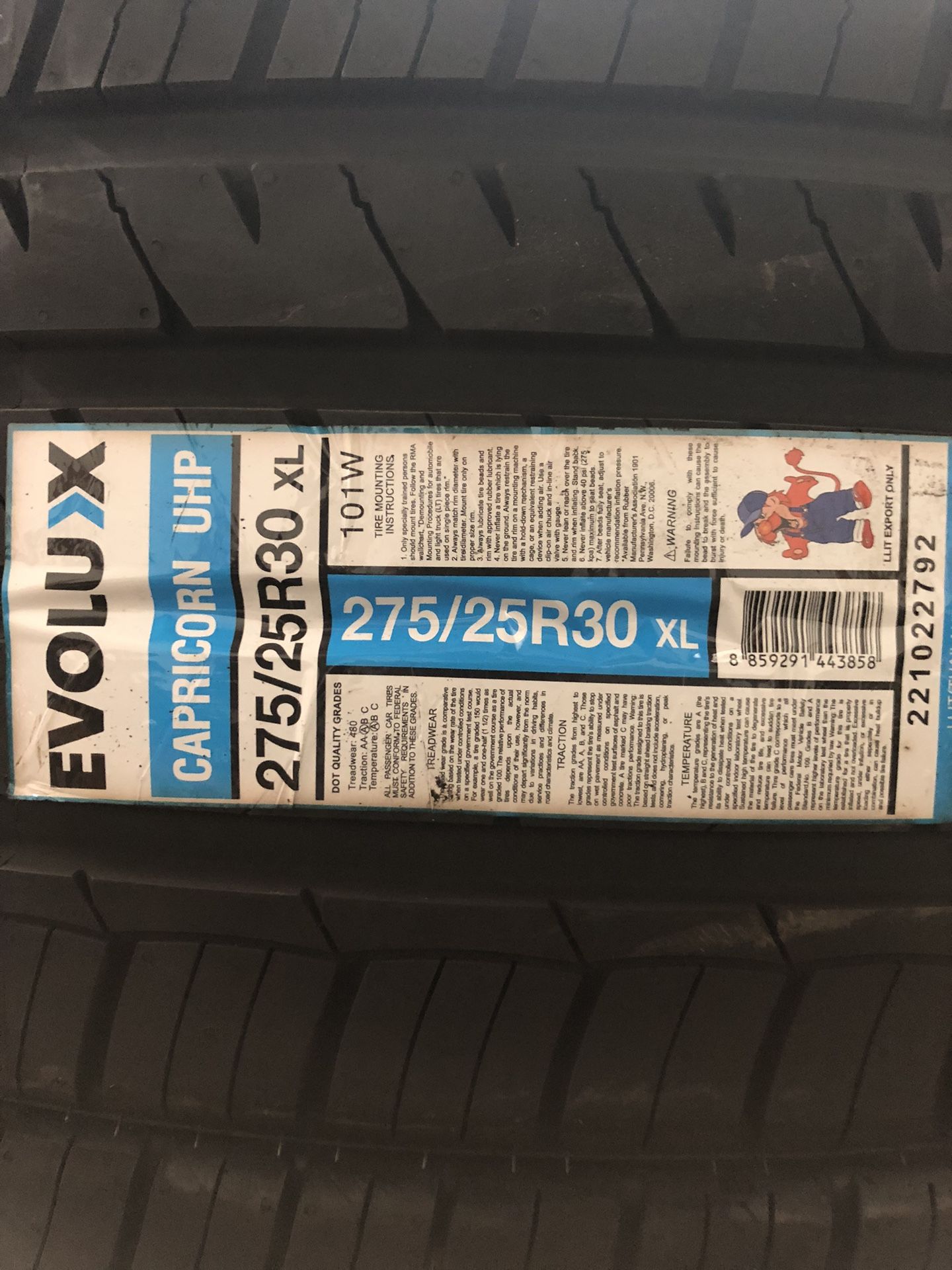 Brand New Tires (1) Evoluxx Capricorn UHP (275/25R30) (Single) ($179)