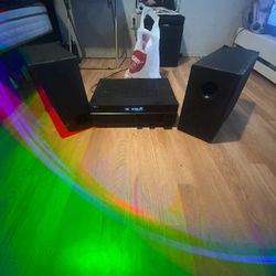 Amplifier With 2 Subs/speakers