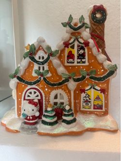 Hello kitty Christmas house