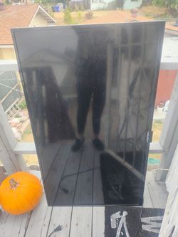 Free tv, black screen.