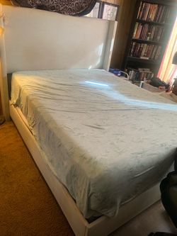 Queen size bed