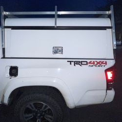 Toyota TACOMA Commercial Camper 