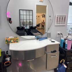 Salon Hair Stations 
