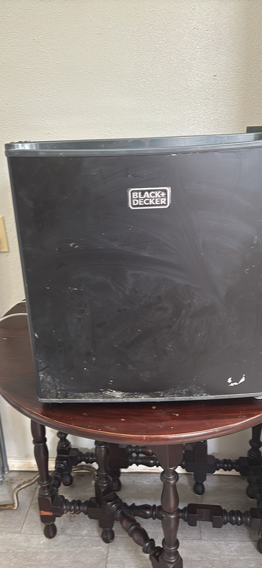 Black And Decker Mini Fridge