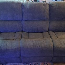 Manual Reclining Sofa - Needs To Go Before Christmas!