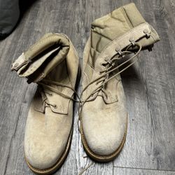 Military / work Boots Size 12