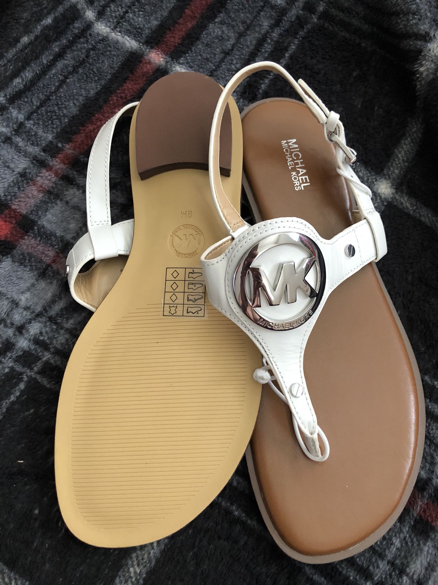 Michael Kors sandals — sz 8 — NWOT