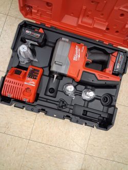 Milwaukee 2932-22XC M18 1.25-1.5-2in Pex Propex expander expansion tool. ( Unused) pick up fremont sea. No low ball offers please. No trades.