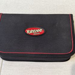 Yahtzee Deluxe Travel Set 