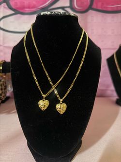 Nugget heart necklaces