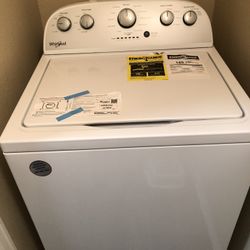 Whirlpool Washer and Dryer $400  For the Pair