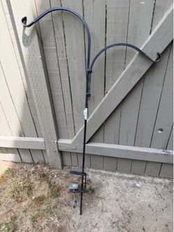 Heavy Duty Double Deck Hook – Clamp-On Shepherd's Hook