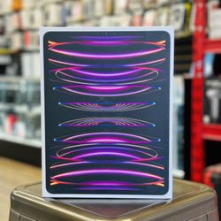 iPad Pro 6th Gen 12.9 Inch