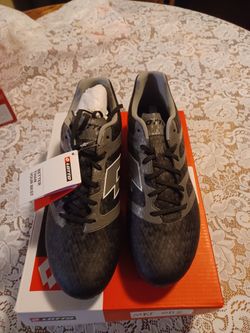 Size 10 New Lotto Mens Soccer Shoes Cleats