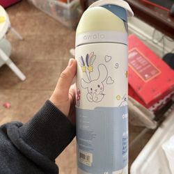 Cinnamon Roll Bunny Owala24oz