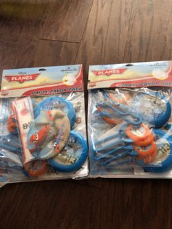 New $10 for both planes party favor pack