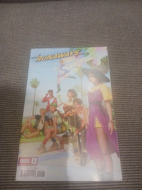 Runaways #1 Marvel Comics 1st Print 2025 W. Scott Forbes Cover D