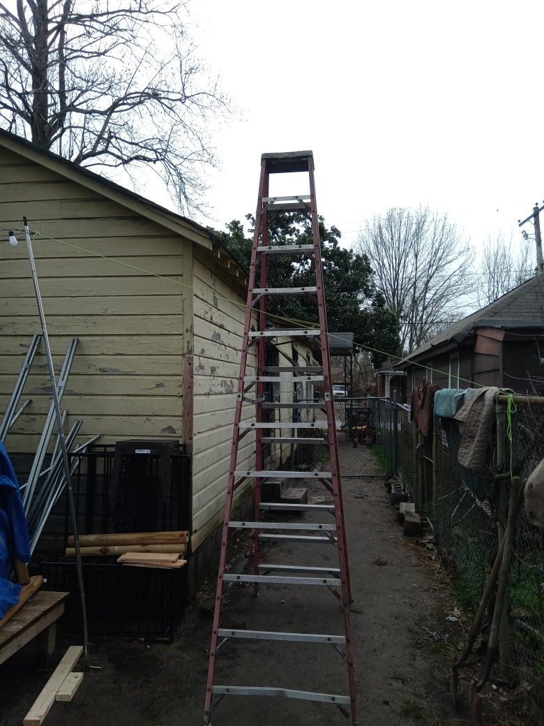 Louisville Ladder